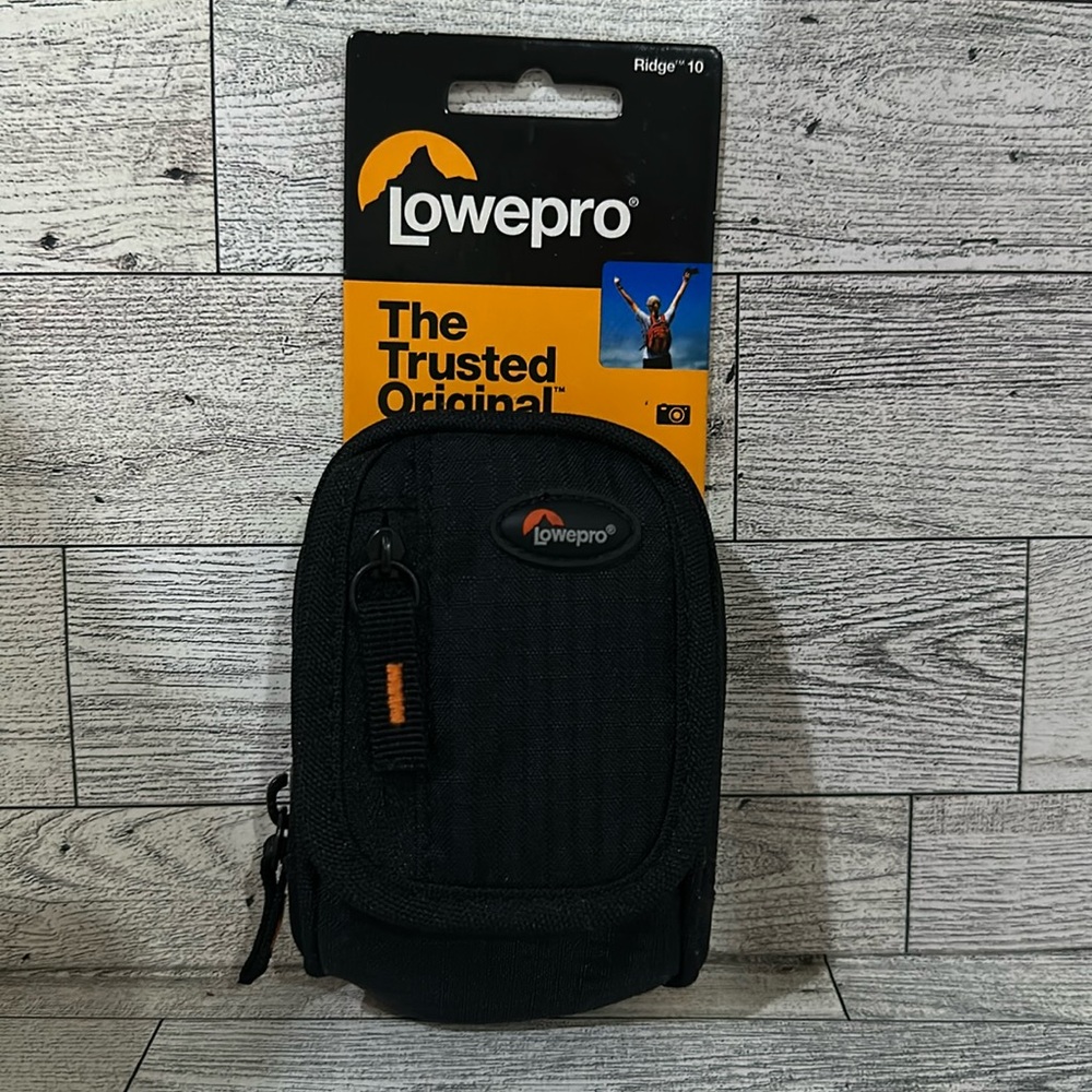 Lower ridge 10 black small camera case new